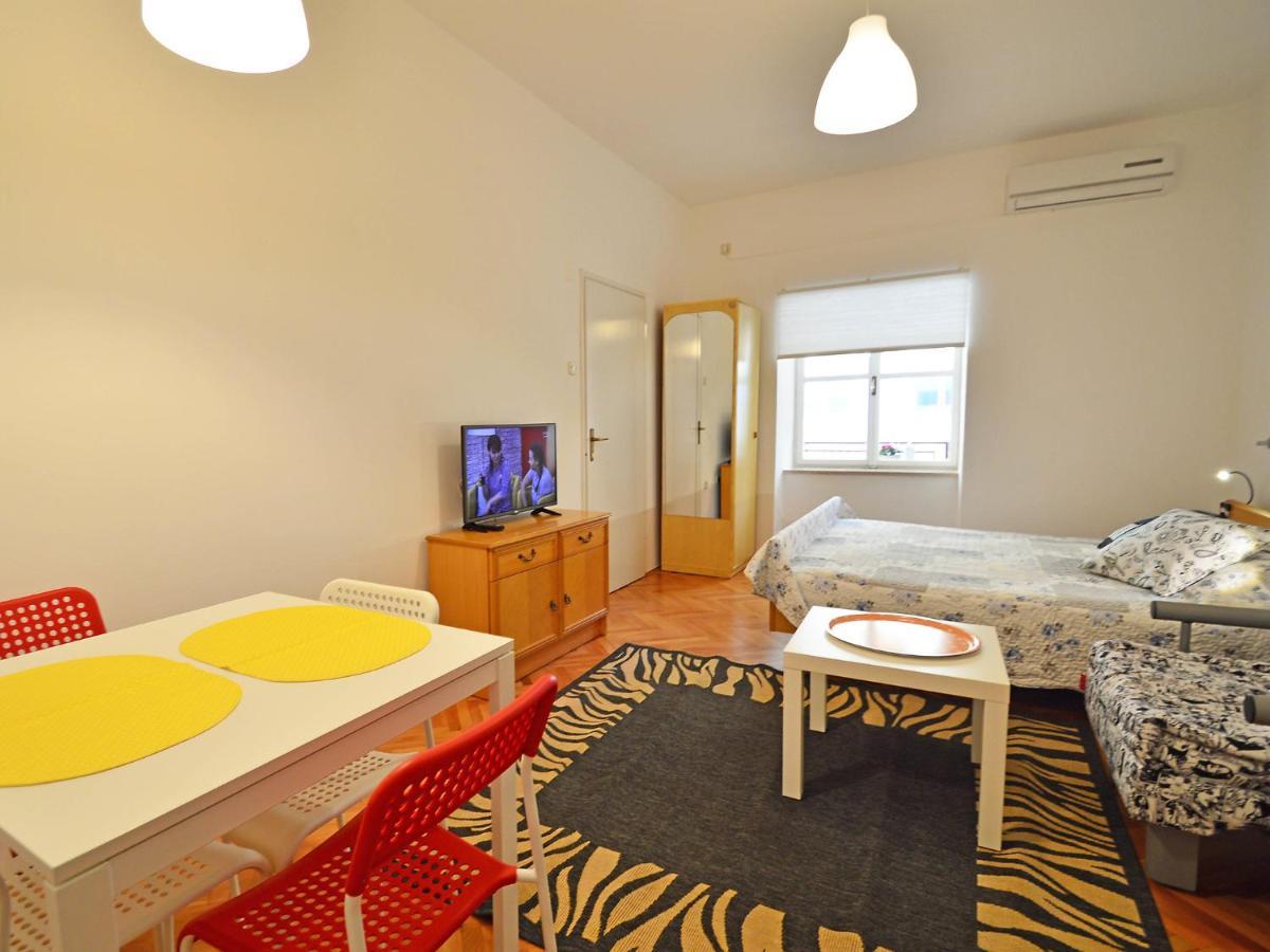Apartment Cmiljina-1 Senj  Bagian luar foto